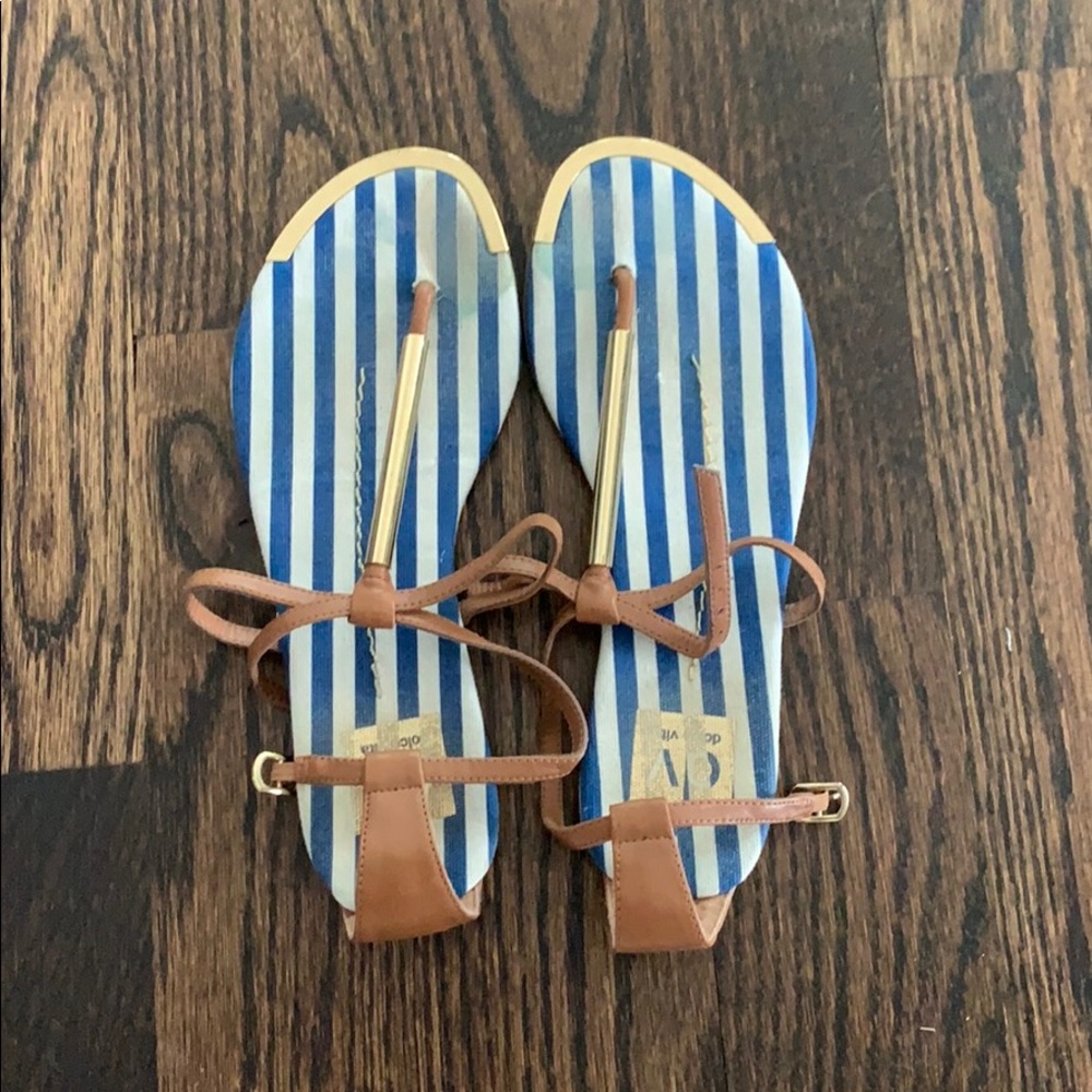 SANDALS!